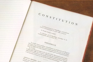 La Constitution détournée? Retour sur deux ans de débats